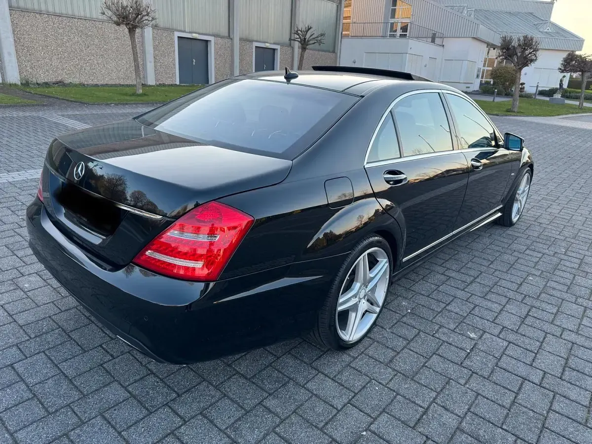 Gebraucht Mercedes S500L AMG 435 PS (319 kW) 2011 Schwarz Limousine