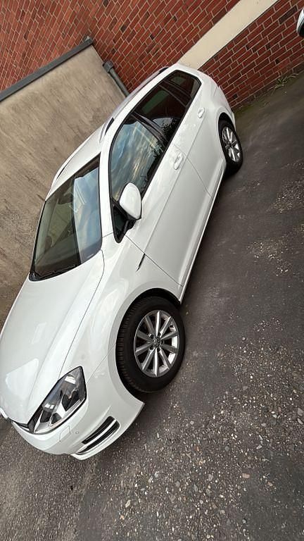 Gebraucht VW Golf VII 114 PS (83 kW) 2015 Weiß Kombi