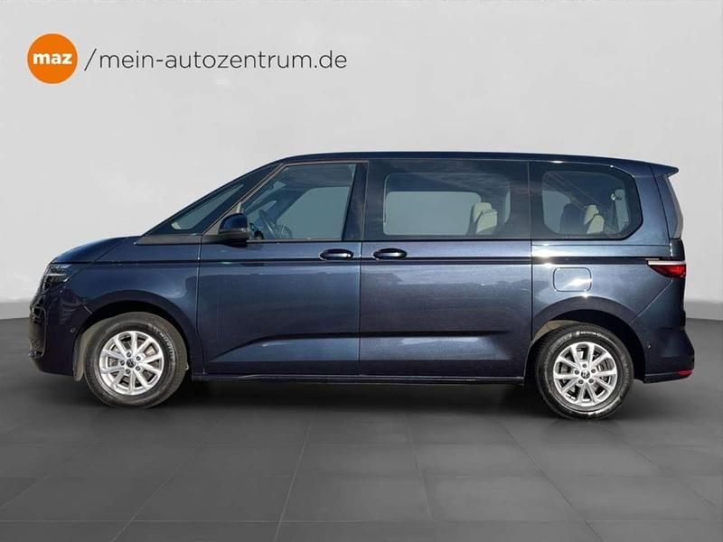 Gebraucht VW Multivan Basis 150 PS (110 kW) 2024 Blau Van