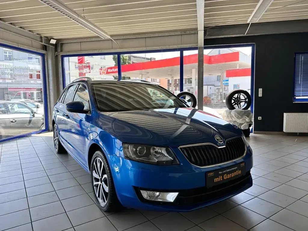 Gebraucht Skoda Octavia 110 PS (80 kW) 2015 Blau Kombi