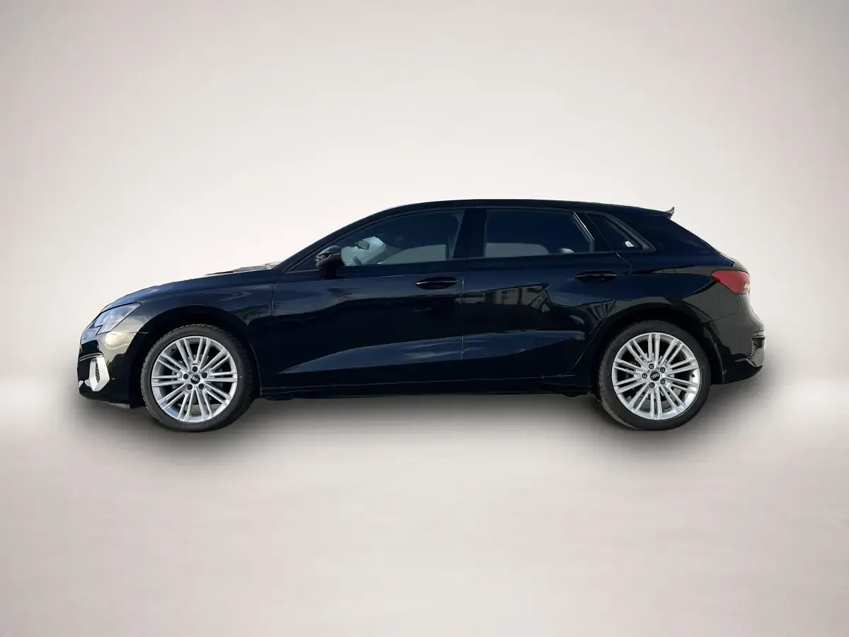 Gebraucht Audi A3 Advanced 150 PS (110 kW) 2022 Limousine