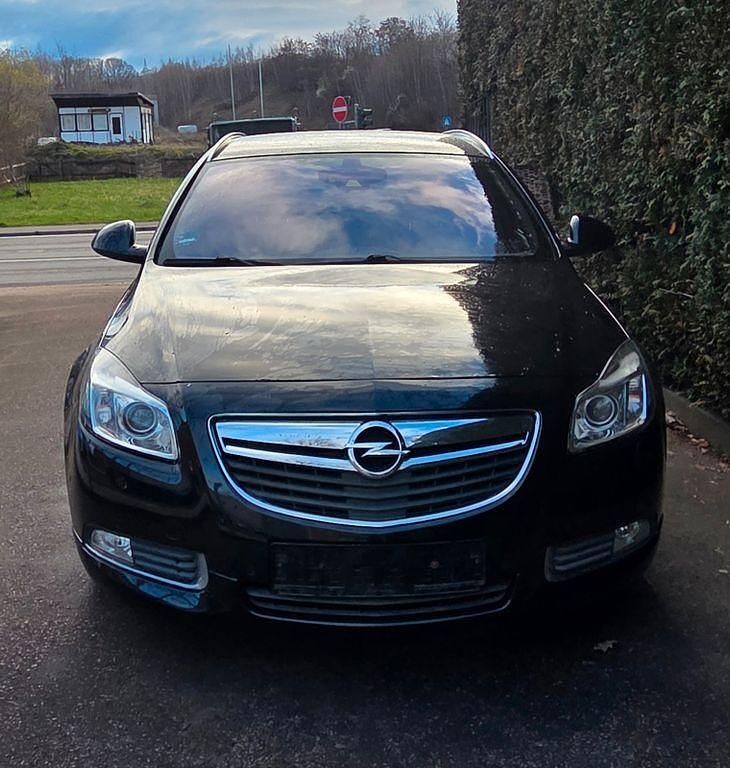 Gebraucht Opel Insignia OPC 194 PS (142 kW) 2013 Schwarz Kombi