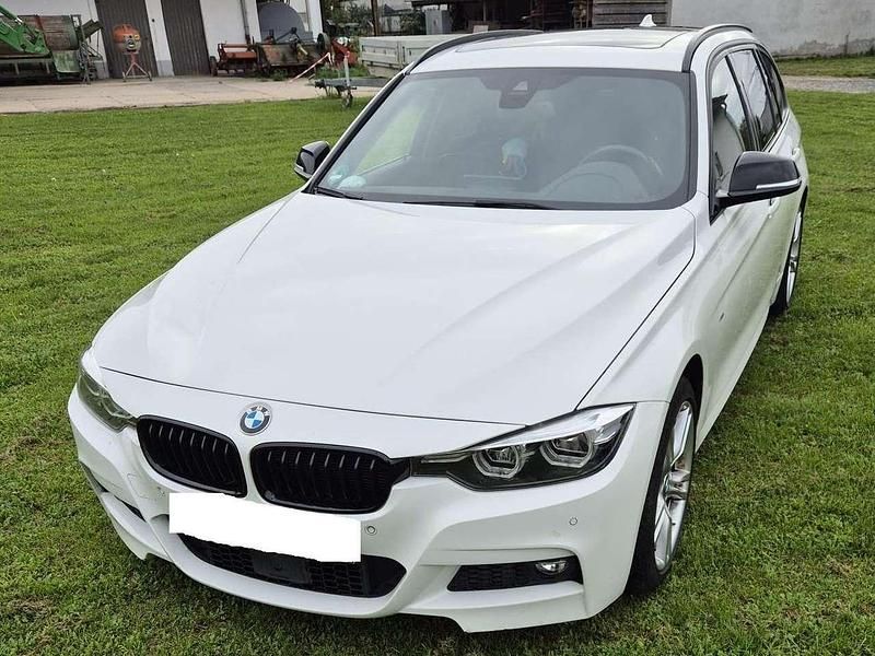 Weiß Gebraucht 2019 BMW 320 Sport Line Kombi | 25.000 € (Guter Preis) - Bild 1/4