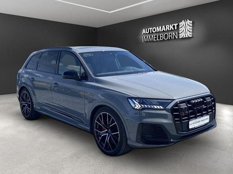 Grau Gebraucht 2024 Audi SQ7 Competition SUV | 96.590 € (Fairer Preis) - Bild 1/4