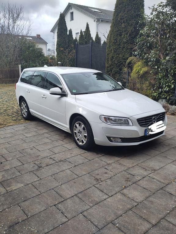 Gebraucht Volvo V70 Kinetic 150 PS (110 kW) 2016 Schwarz Kombi