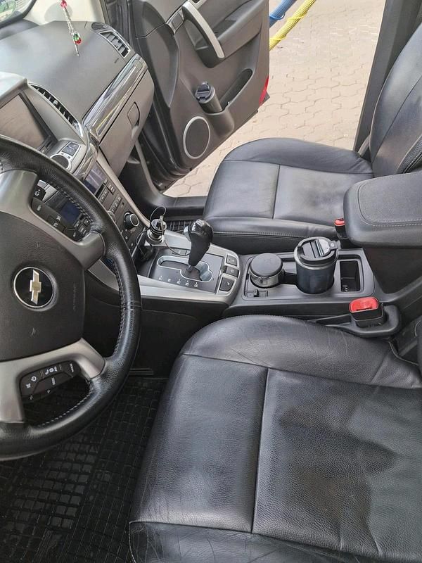 Gebraucht Chevrolet Captiva 184 PS (135 kW) 2013 Grau SUV