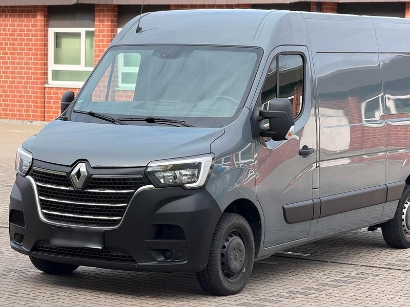 Gebraucht Renault Master 150 PS (110 kW) 2022 Grau Van / Kleinbus