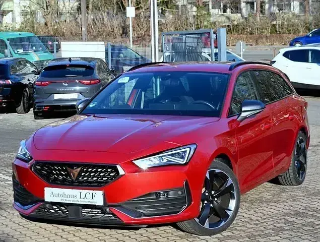 Usata Cupra Leon 150 CV (110 kW) 2023 Rosso Berlina