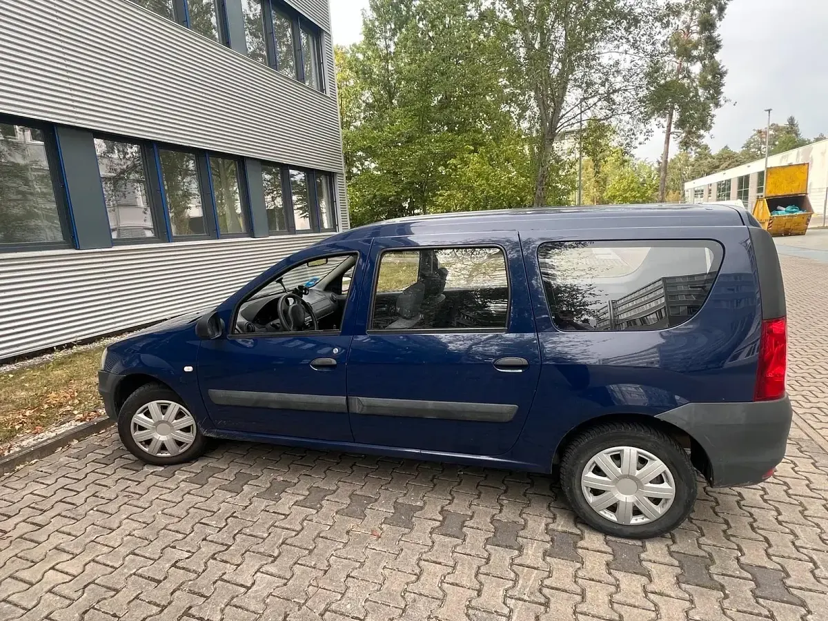 Gebraucht Dacia Logan 75 PS (55 kW) 2009 Blau Kombi