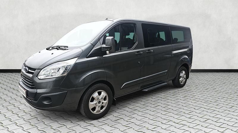 Gebraucht Ford Tourneo Titanium 170 PS (125 kW) 2016 Magneticgrau metallic Van / Kleinbus