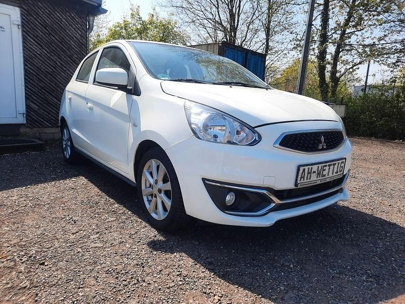 Second-hand Mitsubishi Space Star Basis 71 CP (52 kW) 2019 Alb Hatchback