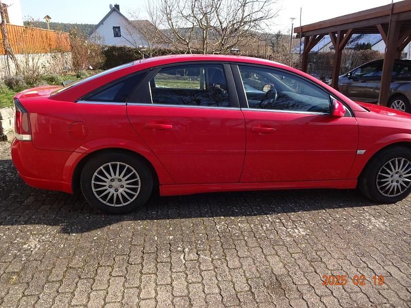 Gebraucht Opel Vectra GTS 122 PS (89 kW) 2003 Rot Limousine
