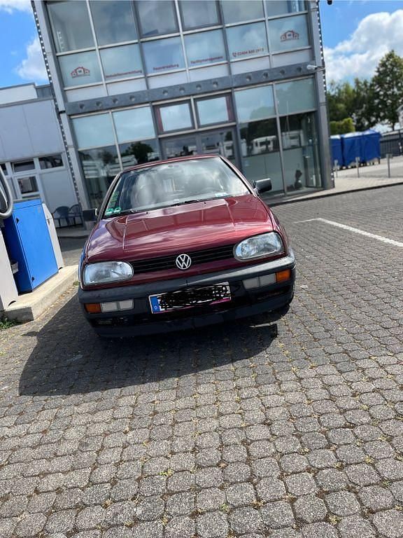 Rot Gebraucht 1993 VW Golf III Limousine | 1.450 € - Bild 1/4