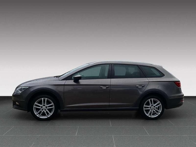 Gebraucht Seat Leon X-Perience 4Drive 150 PS (110 kW) 2016 "technic" grau Kombi