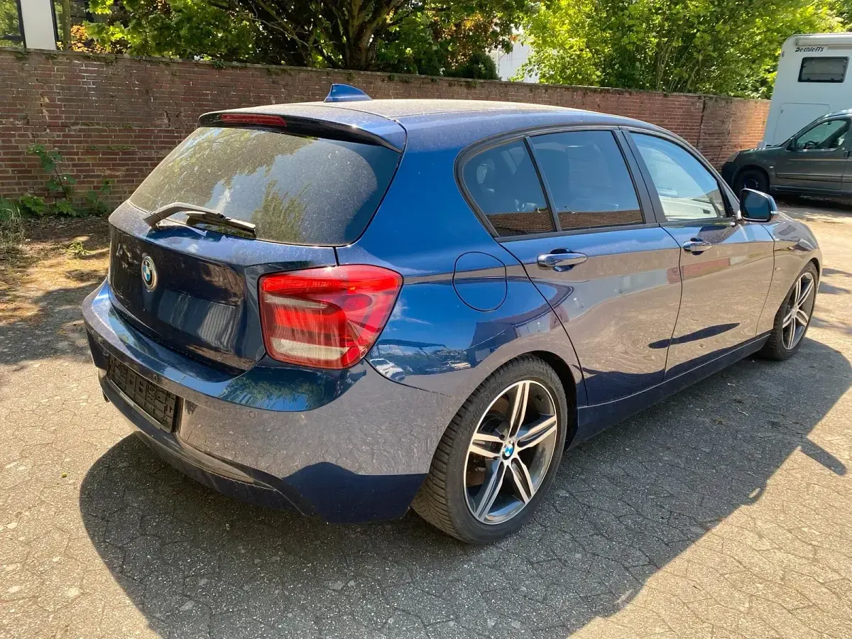 Gebraucht BMW 120 Sport Line 184 PS (135 kW) 2013 Blau Kleinwagen