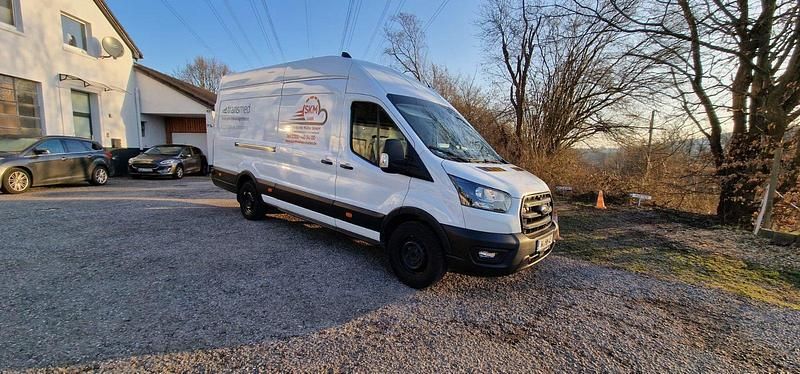 Gebraucht Ford Transit 131 PS (96 kW) 2024 Weiß Limousine