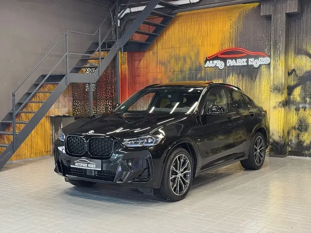 Gebraucht BMW X4 M Sport 286 PS (210 kW) 2024 Schwarz SUV