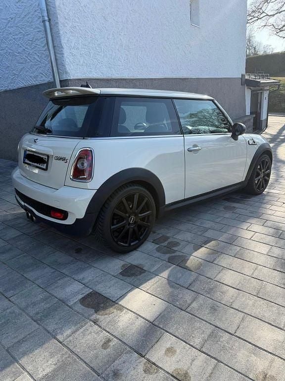 Gebraucht Mini Cooper S 184 PS (135 kW) 2010 Weiß Kleinwagen