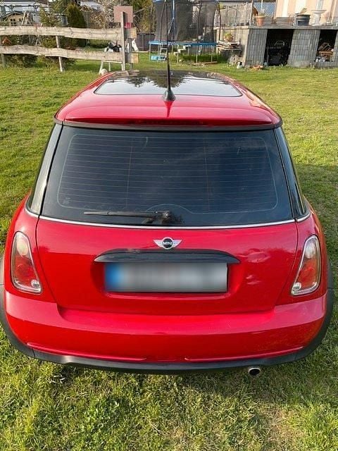 Usata Mini Cooper 90 CV (66 kW) 2006 Rosso Utilitaria