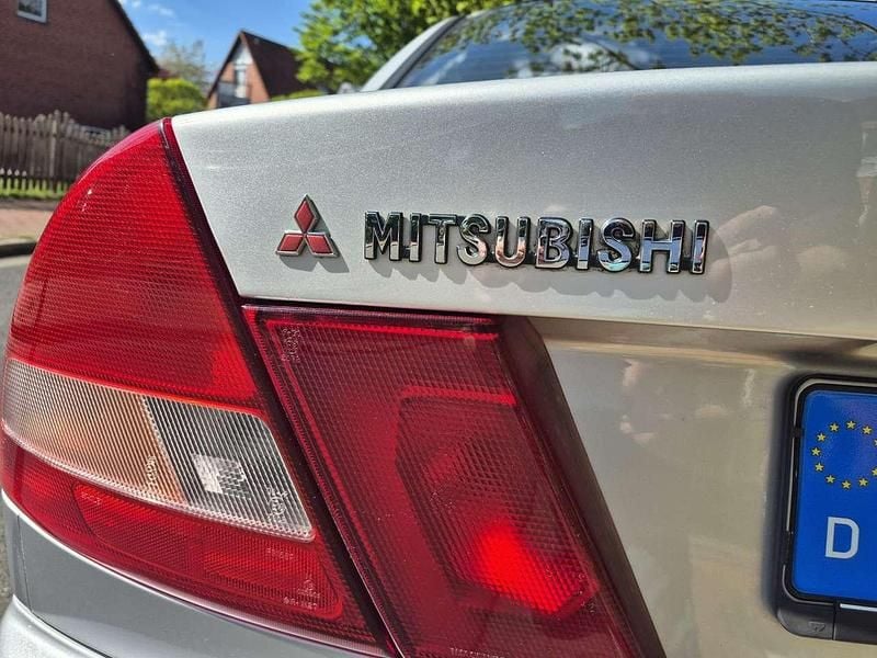 Silber Gebraucht 1996 Mitsubishi Lancer Limousine | 1.800 € - Bild 1/4
