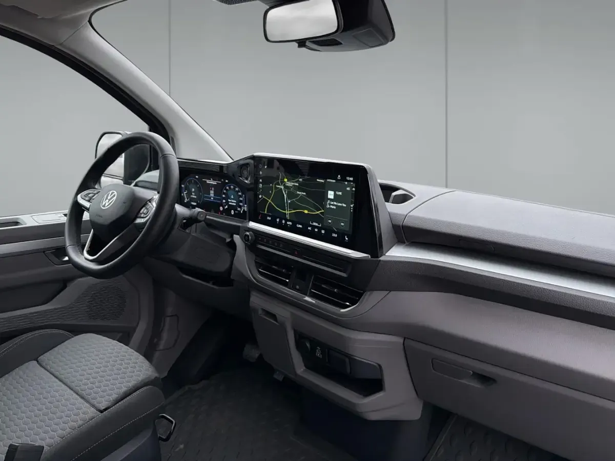 Gebraucht VW Caravelle Edition 150 PS (110 kW) 2025 Van