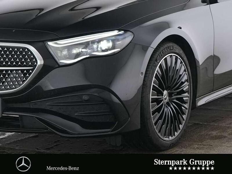 Gebraucht Mercedes E300 AMG 313 PS (230 kW) 2025 Lack obsidianschwarz Kombi