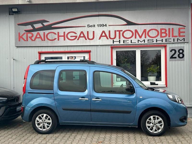 Gebraucht Renault Kangoo 95 PS (69 kW) 2021 Blau metallic Van / Kleinbus