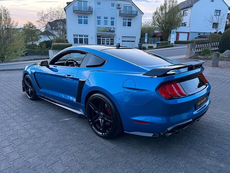 Gebraucht Ford Mustang GT Performance Edition 466 PS (342 kW) 2020 Velocity blue pearl Coupé