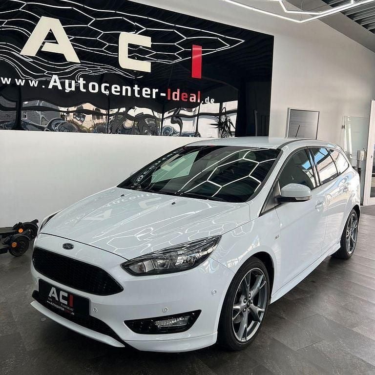 Gebraucht Ford Focus ST-Line 182 PS (133 kW) 2018 Weiß Kombi