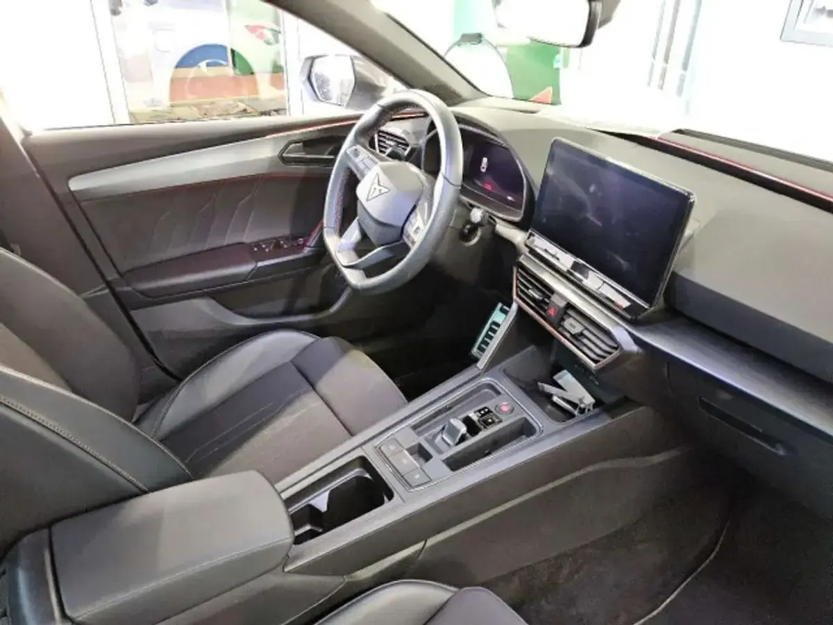 Gebraucht Cupra Leon 204 PS (150 kW) 2023 Candy weiss Kombi