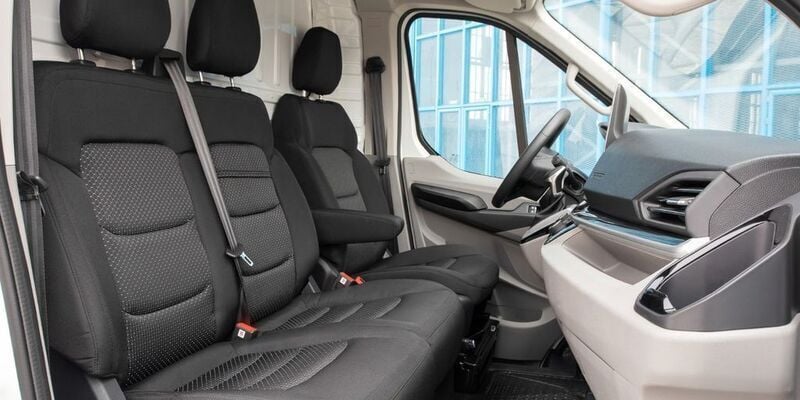 Neu Maxus eDeliver 9 150 kW (204 PS) 2025 Weiß Van