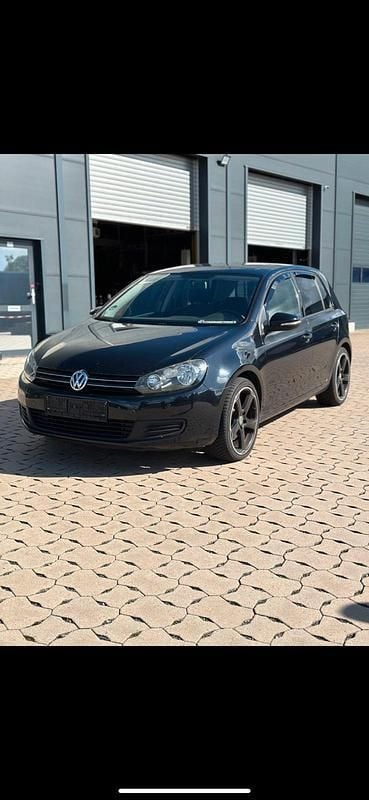 Schwarz Gebraucht 2009 VW Golf VI Kleinwagen | 3.350 € (Guter Preis) - Bild 1/4