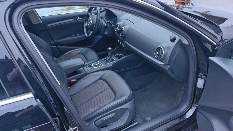 Gebraucht Audi A3 140 PS (102 kW) 2015 Schwarz Limousine