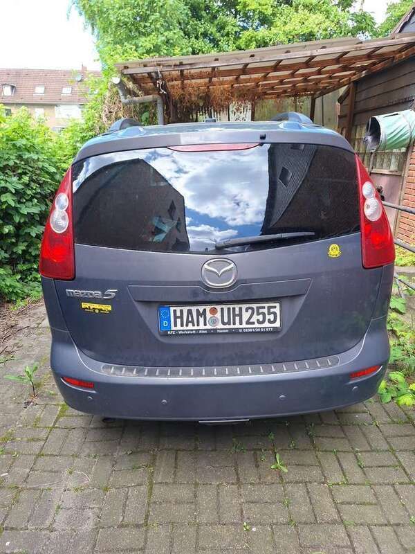 Grau Gebraucht 2005 Mazda 5 Van / Kleinbus | 900 € (Superpreis) - Bild 1/4