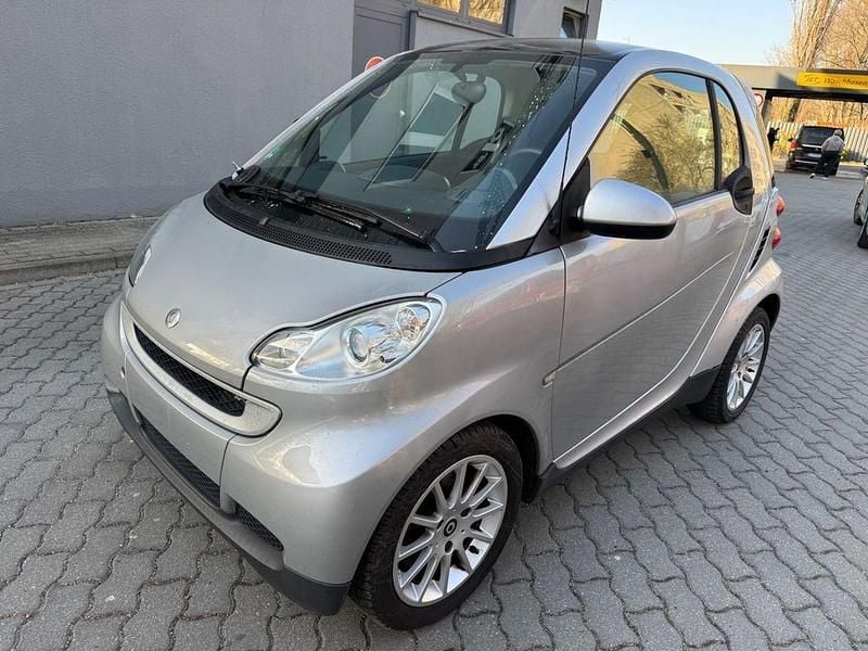Gebraucht Smart ForTwo Cabrio Basis 71 PS (52 kW) 2011 Silber Cabrio