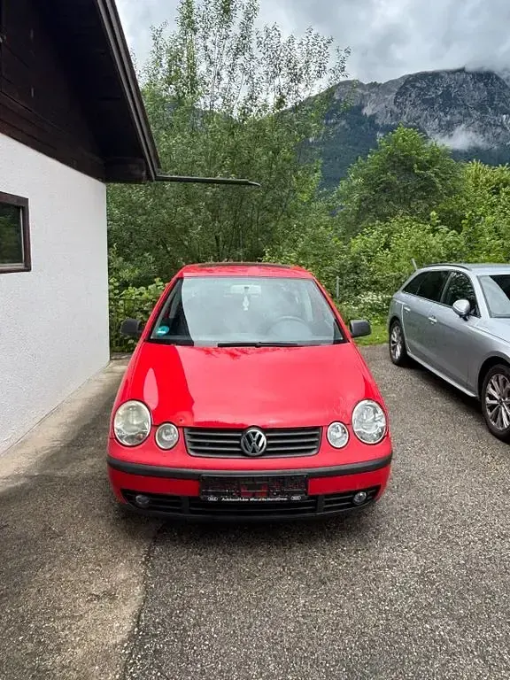 Gebraucht VW Polo 64 PS (47 kW) 2004 Rot Kleinwagen