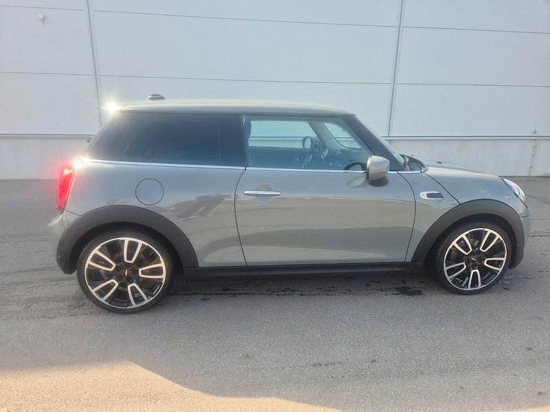Second-hand Mini ONE 102 CP (75 kW) 2019 Gri Hatchback