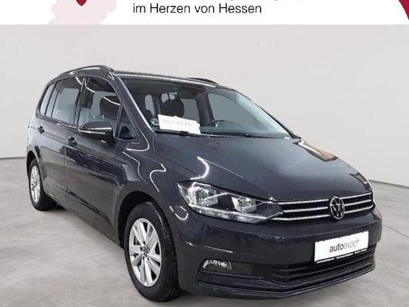 Grau Gebraucht 2022 VW Touran Comfortline Van / Kleinbus | 23.989 € (Superpreis) - Bild 1/4