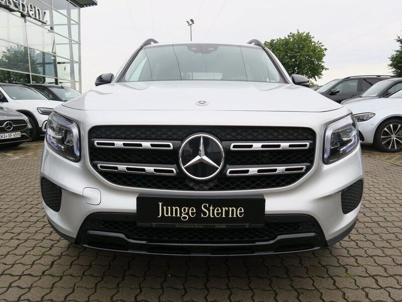 Gebraucht Mercedes GLB180 Progressive 116 PS (85 kW) 2023 Silber SUV