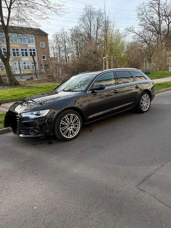 Gebraucht Audi A6 245 PS (180 kW) 2014 Schwarz Kombi