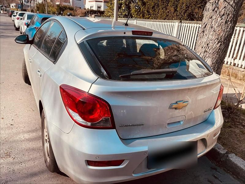 Gebraucht Chevrolet Cruze 2011 Silber Limousine