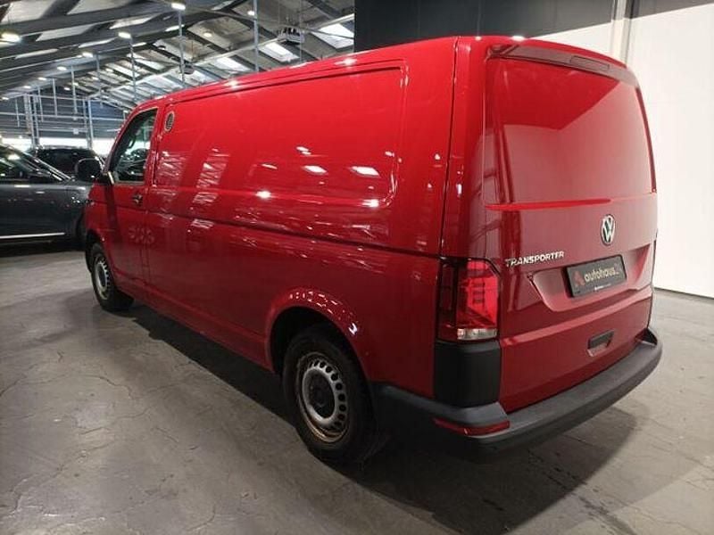 Gebraucht VW T6.1 110 PS (80 kW) 2021 Rot Van