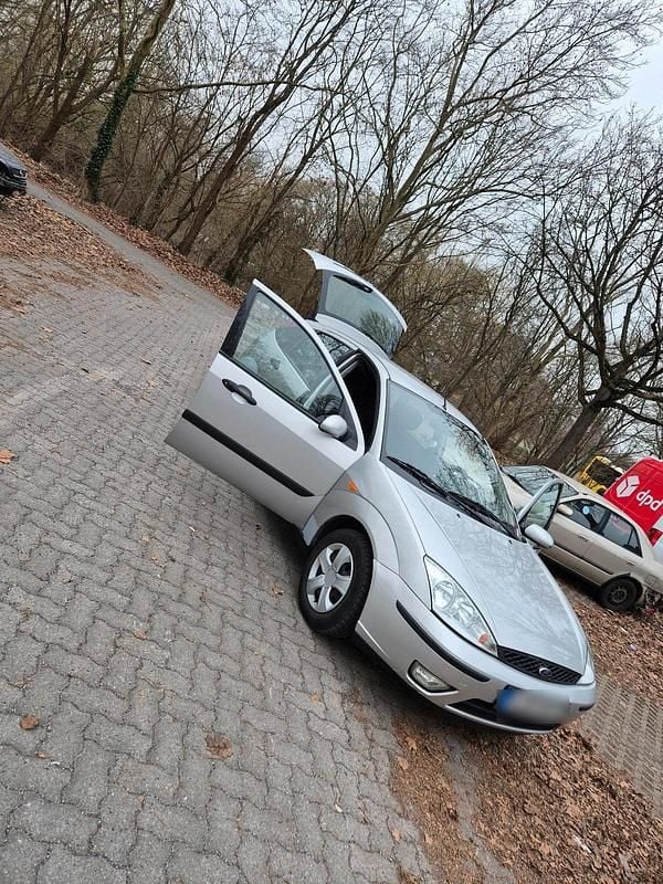 Gebraucht Ford Focus 90 PS (66 kW) 2003 Silber Kombi