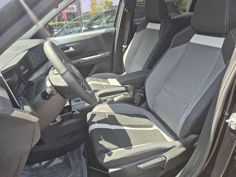 Neu Opel Frontera 145 PS (106 kW) 2025 Weiß SUV