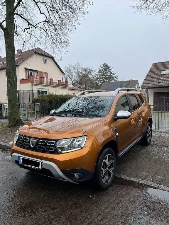Orange Gebraucht 2019 Dacia Duster Prestige SUV | 10.599 € (Fairer Preis) - Bild 1/4