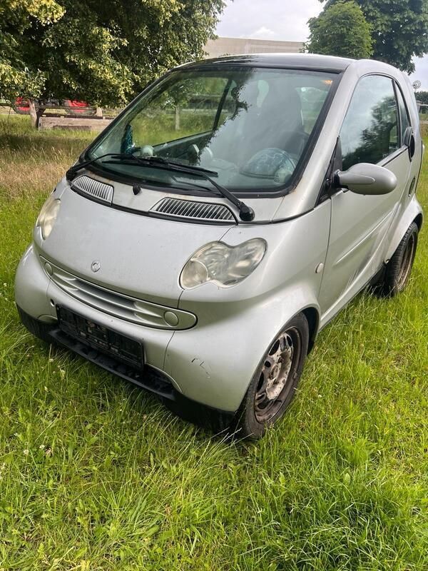 Gebraucht 2003 Smart ForTwo Coupé Kleinwagen | 800 € (Superpreis) - Bild 1/4