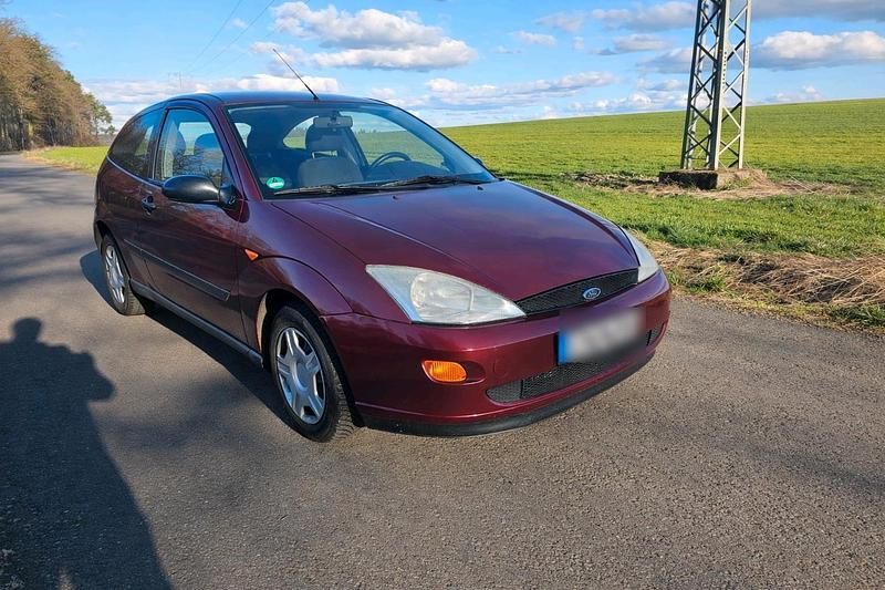 Gebraucht Ford Focus 101 PS (74 kW) 1999 Rot Coupé
