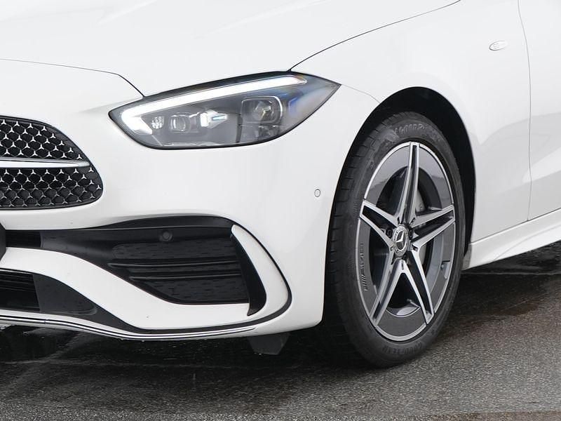 Gebraucht Mercedes C300e AMG 313 PS (230 kW) 2024 Weiss polarweiss Kombi