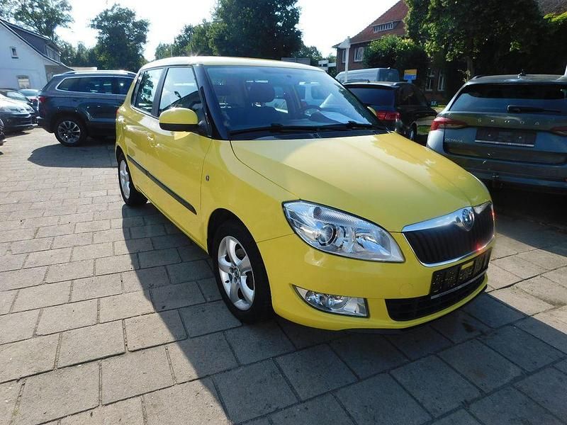 Gebraucht Skoda Fabia Style 69 PS (50 kW) 2010 Gelb Kleinwagen