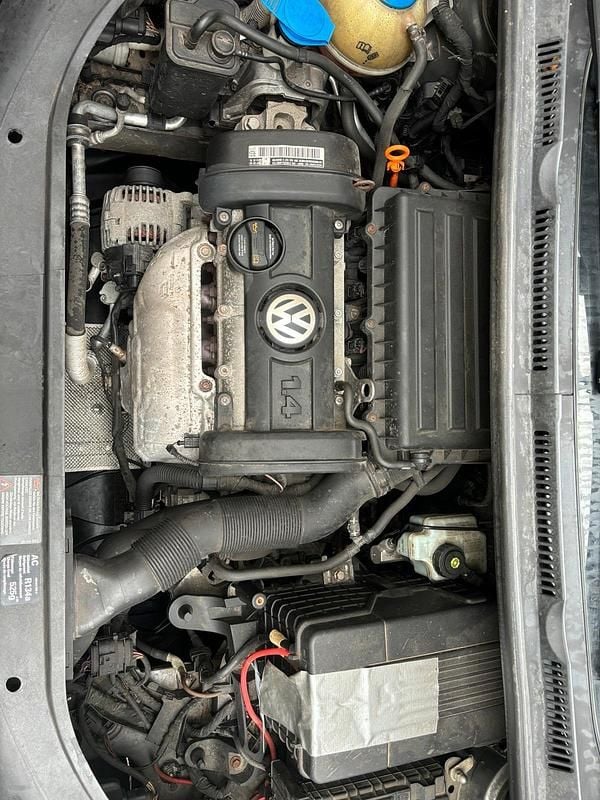 Gebraucht VW Golf VI United 80 PS (58 kW) 2008 Grau Kleinwagen